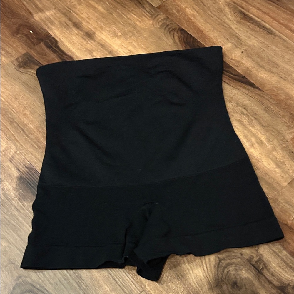 Tummy Control Spanks- Shapewear Shorts - Picture 6 of 6